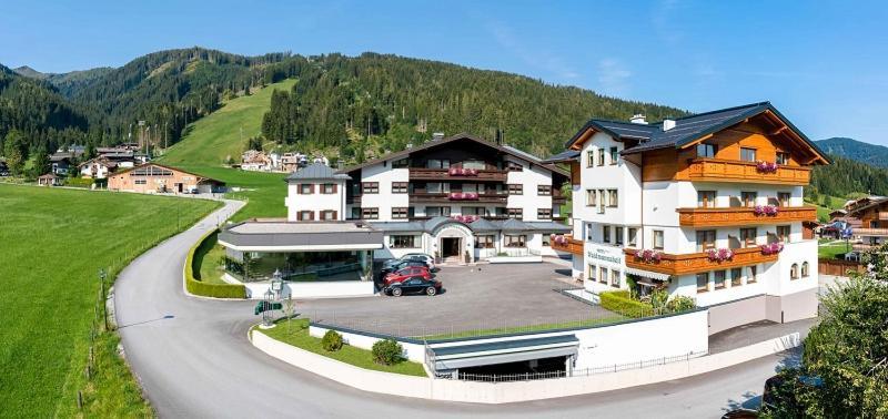 Hotel Waidmannsheil Flachau Ngoại thất bức ảnh